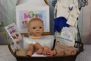 BeBorn-Vivien-Wosnjuk-white-1-4-limb-004