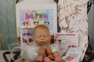BeBorn-kit-Olivia-Johnson-white-1-4-limb-002