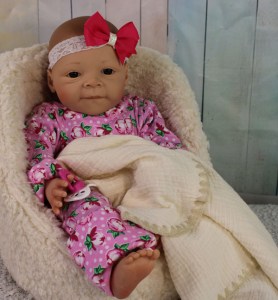 Estelle-Wosnjuk-weighted-baby-004