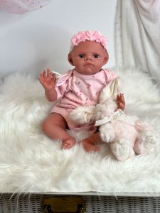 Hudson-peekaboo-full-limbs-fully-assembled-weighted-with-magnets-005