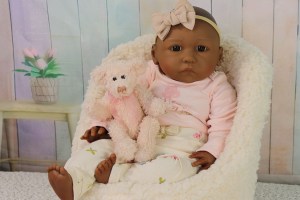 Lilli-grace-ethnic-weighteddoll-new-003