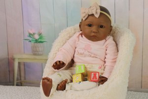 Lilli-grace-ethnic-weighteddoll-new-005