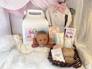 Merle-14-limbs-ethnic-beborn-kit-macpherson-001