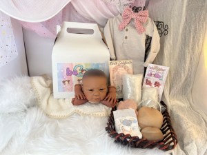 Merle-14-limbs-ethnic-beborn-kit-macpherson-002