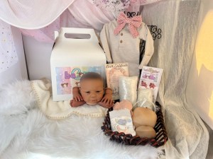Merle-14-limbs-ethnic-beborn-kit-macpherson-004