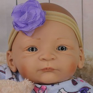 nils-awake--weighted-playdoll-001